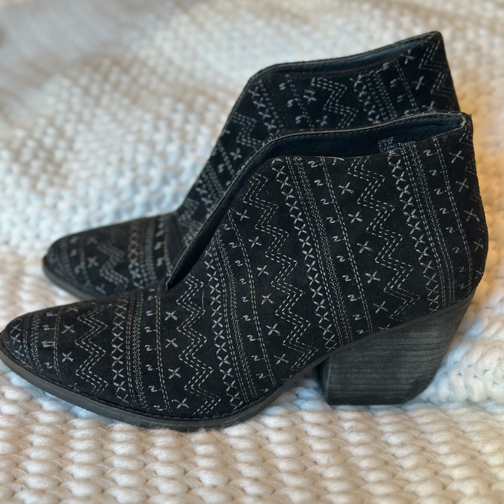 Amuse Society x Matisse Criz ankle boots